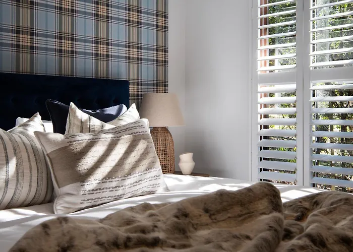 Hepburn Spa PavilionsVilla